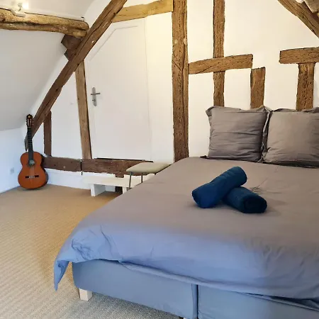 Maison De Campagne, Detente En Famille. *